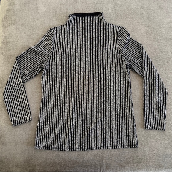 NWOT Alfani Womens Metallic Pullover/Blouse/top Size M Shiny Turtleneck Gunmetal - Picture 8 of 10